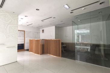 Laman Seri Business Park