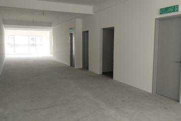 Anika @ Bandar Ainsdale