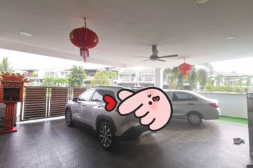 Mantin, Mantin, Negeri Sembilan ENDLOT RENO EXTENDED Below Market Price Double Storey House for Sale 