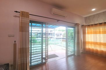 Mantin, Mantin, Negeri Sembilan ENDLOT RENO EXTENDED Below Market Price Double Storey House for Sale 