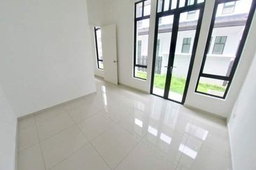 Merrydale @ Eco Majestic