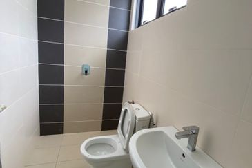 SAUJANA DUTA @ S2 HEIGHTS