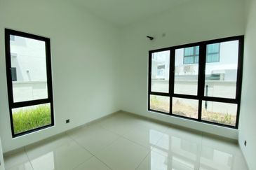 SAUJANA DUTA @ S2 HEIGHTS