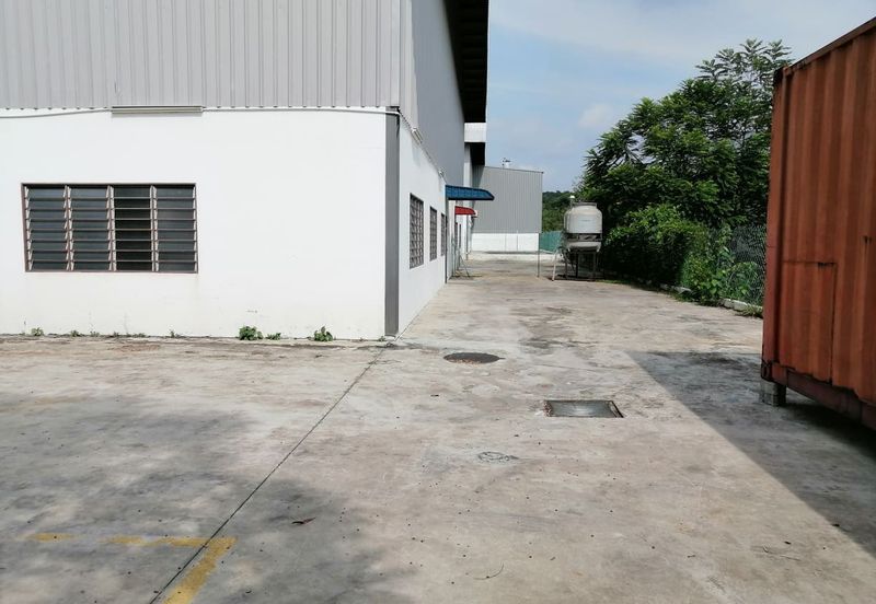 Nilai 2 Industrial Park