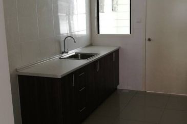 Cradleton @ Eco Majestic