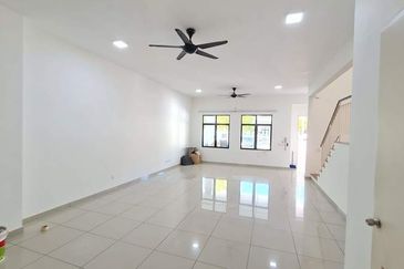 Cradleton @ Eco Majestic