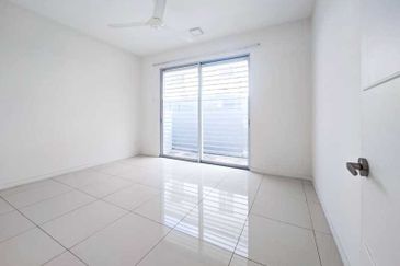 Fairfield Residences, Tropicana Heights