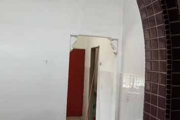 TAMAN PELANGI (MANTIN)