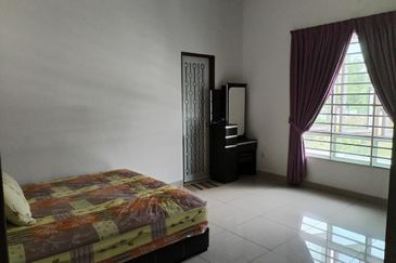 Nilai Spring Villas