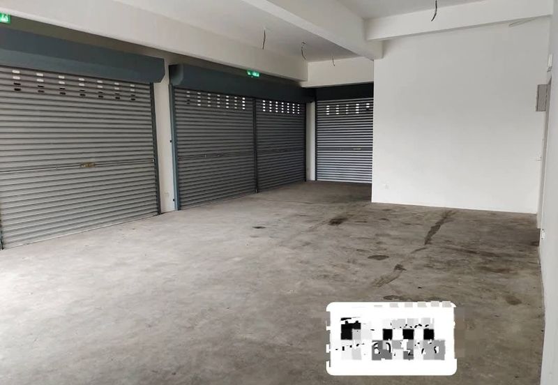 Oakland Commercial Centre