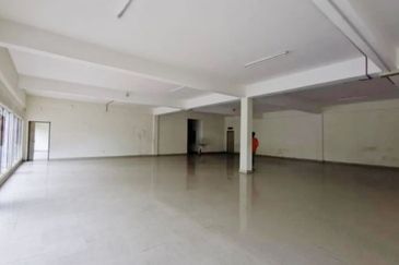 Suria Industrial Park (SIP)