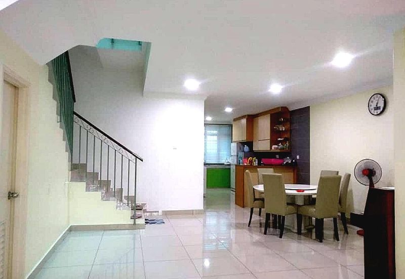 Suria @ Bandar Sungai Long