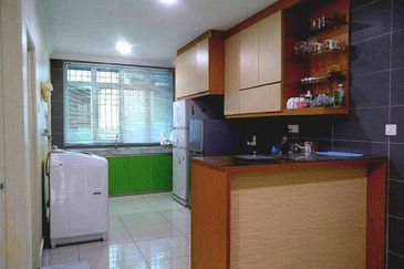 Suria @ Bandar Sungai Long