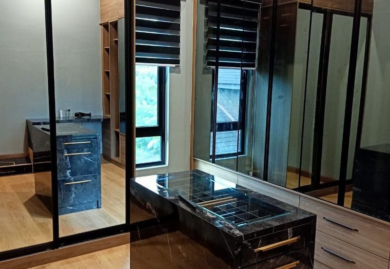 Perdana College Heights