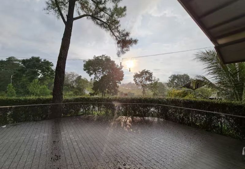 Perdana College Heights