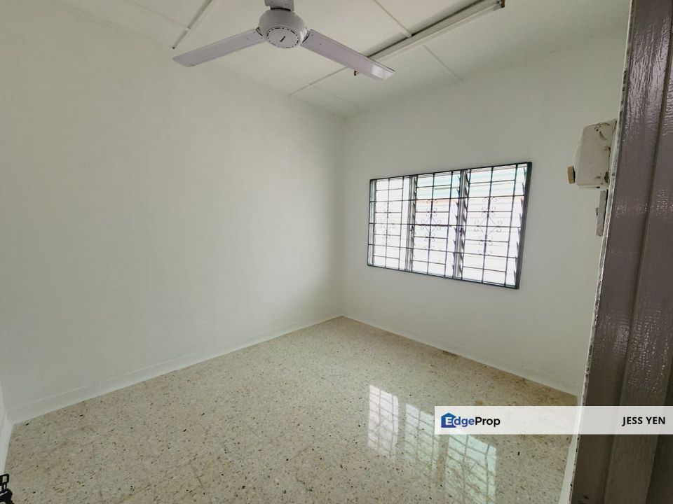 Full Loan Newly Renovated 1 Storey House for Sale Sungai Chua Kajang Taman Koperasi LLN, Selangor, Kajang