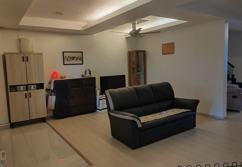 Taman Saujana Puchong