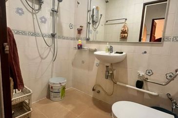 Green Street Homes Seremban 2