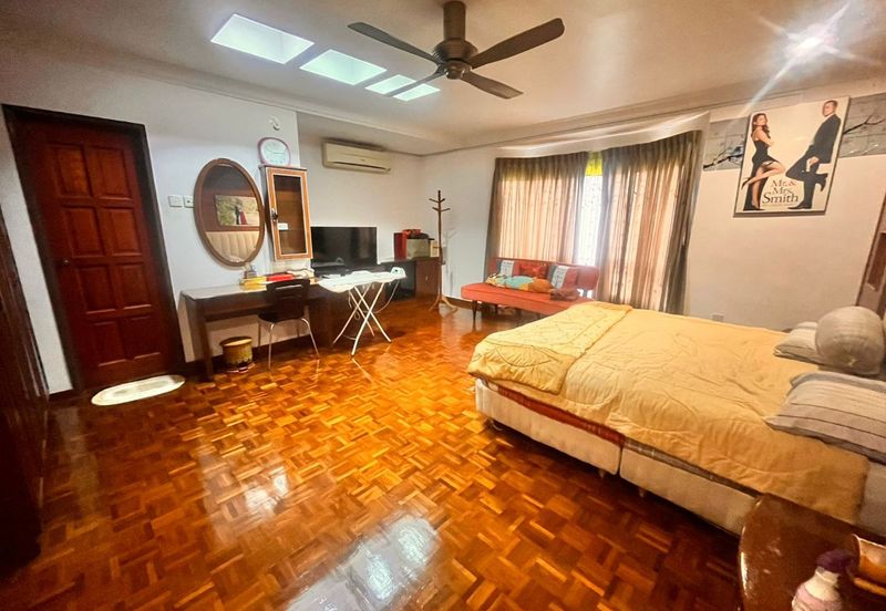 Green Street Homes Seremban 2