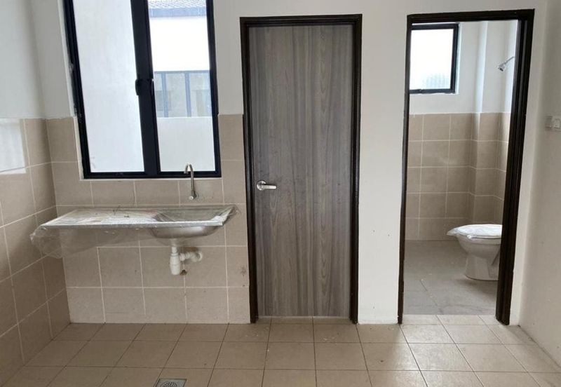 Brand New Freehold Double Storey House for Sale Taman TS Mantin 