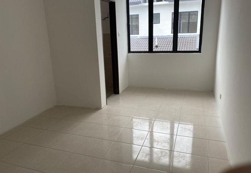 Brand New Freehold Double Storey House for Sale Taman TS Mantin 