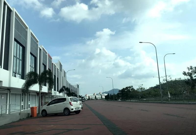 Sendayan Merchant Square