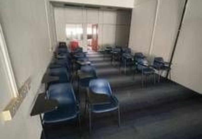 Plaza Dwitasik, Bandar Sri Permaisuri