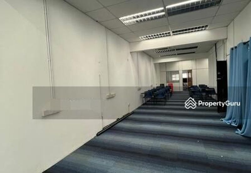 Plaza Dwitasik, Bandar Sri Permaisuri