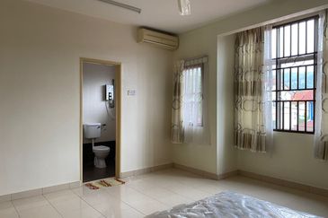 Double Storey House for Sale Mantin