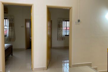 Double Storey House for Sale Mantin