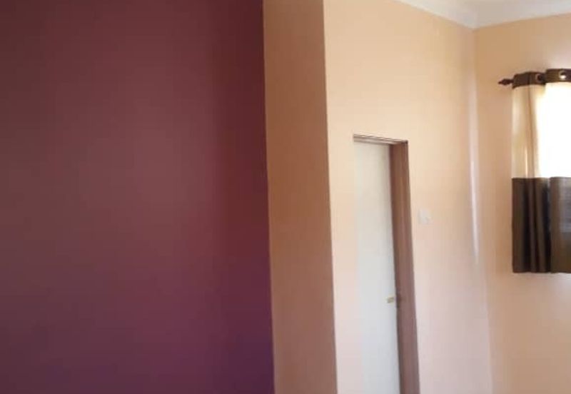 Corner Renovated 2.5 Storey House for Sale Mantin