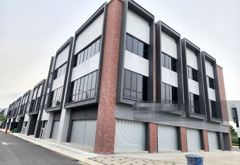 Baris Place @ Setia Mayuri