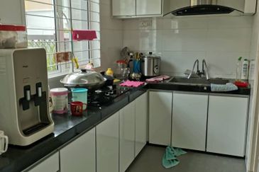 Taman Pelangi Semenyih 2