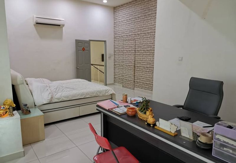 Taman Pelangi Semenyih 2