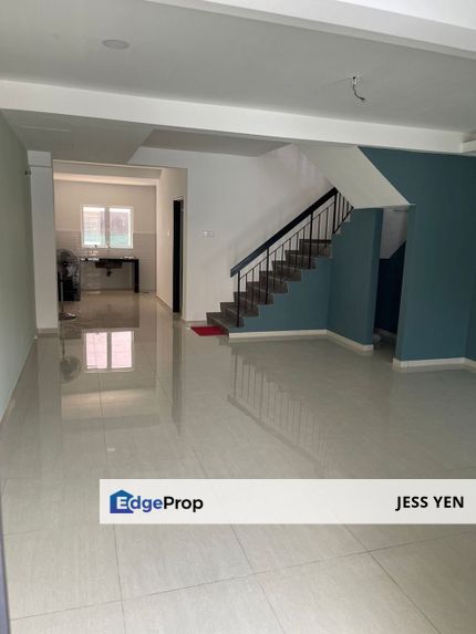 Newly Reno 2 Sty House Sale Puchong Utama 9, Selangor, Puchong