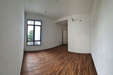 Tenderfields @ Eco Majestic