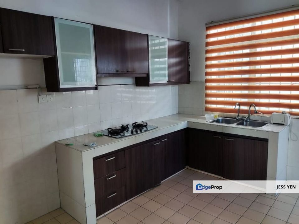 Pearl Avenue, Kajang, Selangor Facing Open Kajang Sungai Chua, Selangor, Kajang