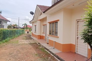 TAMAN LAVENDER HEIGHTS (SENAWANG)