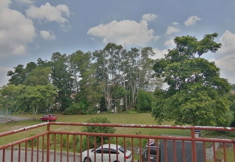 Taman Kiara Indah, Sikamat