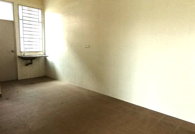 Taman Kiara Indah, Sikamat