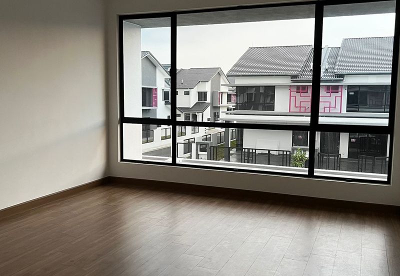 Lumira 2 by Sime Darby