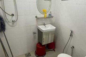 Taman Kinrara Seksyen 1