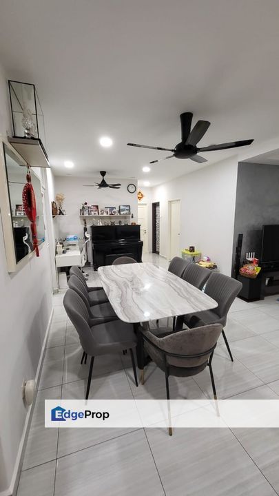 𝐂𝐨𝐫𝐧𝐞𝐫 𝐓𝐡𝐞 𝐇𝐞𝐫𝐨𝐧 𝐑𝐞𝐬𝐢𝐝𝐞𝐧𝐜𝐲 𝐂𝐨𝐧𝐝𝐨𝐦𝐢𝐧𝐢𝐮𝐦, 𝐁𝐚𝐧𝐝𝐚𝐫 𝐁𝐮𝐤𝐢𝐭 𝐏𝐮𝐜𝐡𝐨𝐧𝐠 𝐟𝐨𝐫 𝐒𝐚𝐥𝐞, Selangor, Puchong