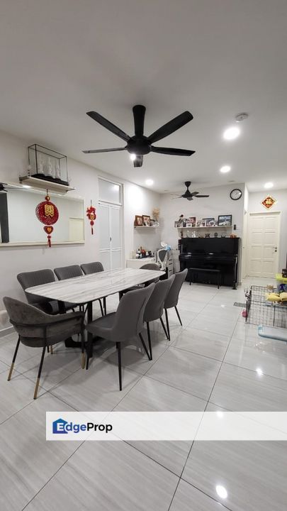 𝐂𝐨𝐫𝐧𝐞𝐫 𝐓𝐡𝐞 𝐇𝐞𝐫𝐨𝐧 𝐑𝐞𝐬𝐢𝐝𝐞𝐧𝐜𝐲 𝐂𝐨𝐧𝐝𝐨𝐦𝐢𝐧𝐢𝐮𝐦, 𝐁𝐚𝐧𝐝𝐚𝐫 𝐁𝐮𝐤𝐢𝐭 𝐏𝐮𝐜𝐡𝐨𝐧𝐠 𝐟𝐨𝐫 𝐒𝐚𝐥𝐞, Selangor, Puchong