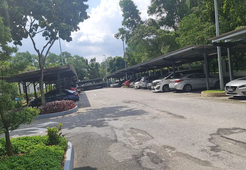 Hijauan Puteri Condominiums