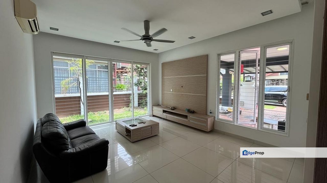 𝟐 𝐒𝐭𝐨𝐫𝐞𝐲 𝐒𝐞𝐦𝐢 𝐃  𝐇𝐨𝐮𝐬𝐞 𝐈𝐧 𝐒𝐞𝐭𝐢𝐚 𝐃𝐚𝐦𝐚𝐢, 𝐒𝐞𝐭𝐢𝐚 𝐀𝐥𝐚𝐦  𝐅𝐨𝐫 𝐬𝐚𝐥𝐞, Selangor, Setia Alam/Alam Nusantara