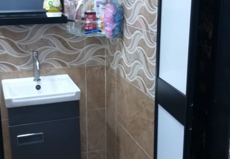 Sri Tanjung Apartment