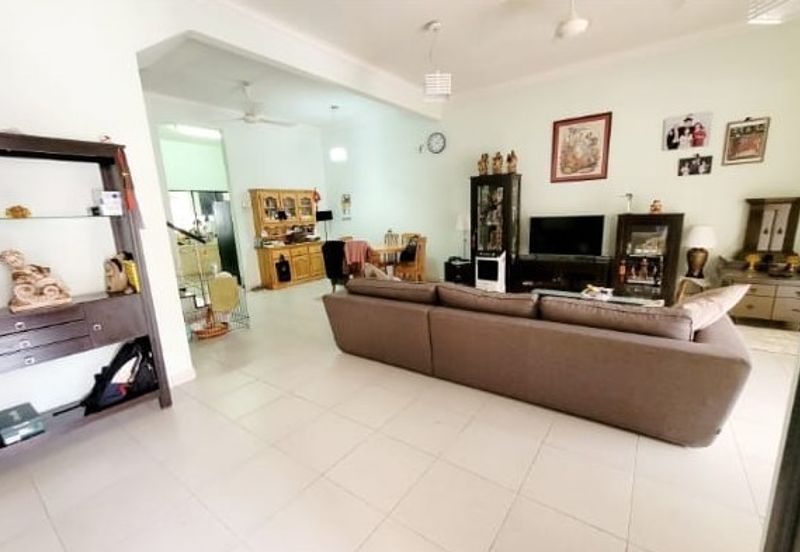 𝟐 𝐒𝐭𝐨𝐫𝐞𝐲 𝐇𝐨𝐮𝐬𝐞 𝐢𝐧 𝐁𝐚𝐧𝐝𝐚𝐫 𝐏𝐮𝐭𝐞𝐫𝐢 𝟏𝟏 , 𝐏𝐮𝐜𝐡𝐨𝐧𝐠 𝐅𝐨𝐫 𝐒𝐚𝐥𝐞