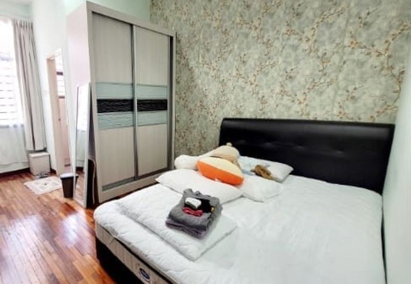 𝟐 𝐒𝐭𝐨𝐫𝐞𝐲 𝐇𝐨𝐮𝐬𝐞 𝐢𝐧 𝐁𝐚𝐧𝐝𝐚𝐫 𝐏𝐮𝐭𝐞𝐫𝐢 𝟏𝟏 , 𝐏𝐮𝐜𝐡𝐨𝐧𝐠 𝐅𝐨𝐫 𝐒𝐚𝐥𝐞