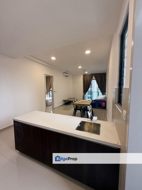 Suria Garden Puchong Selangor Fully furnished Condominium for Rent RM2000, Selangor, Puchong